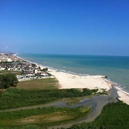 Fronte Mare Con Fantastico Panorama Apartment Fermo